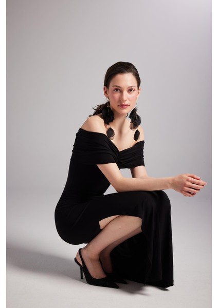 Leila Elbise Siyah fırsatları