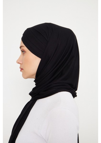 Üç Çapraz Dış Bone Hijab