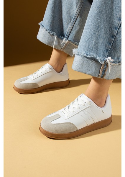 Rahat Taban Bağcıklı Kadın Sneaker 001-7001-25