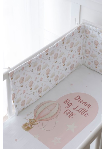 Bebek Başucu Koruyucu ve Baskılı Çarşaflı Uyku Seti - For Baby Serisi - Pembe Balonda Ayı fiyatları
