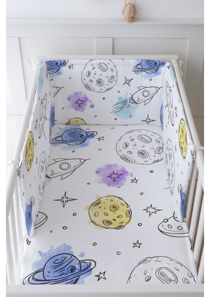 Bebek Başucu Koruyucu ve Baskılı Çarşaflı Uyku Seti - Iconic Serisi - Çizgisel Uzay