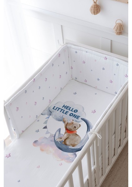 Bebek Başucu Koruyucu ve Baskılı Çarşaflı Uyku Seti - Pure Baby Serisi - Aya Uzanan Ayı modelleri
