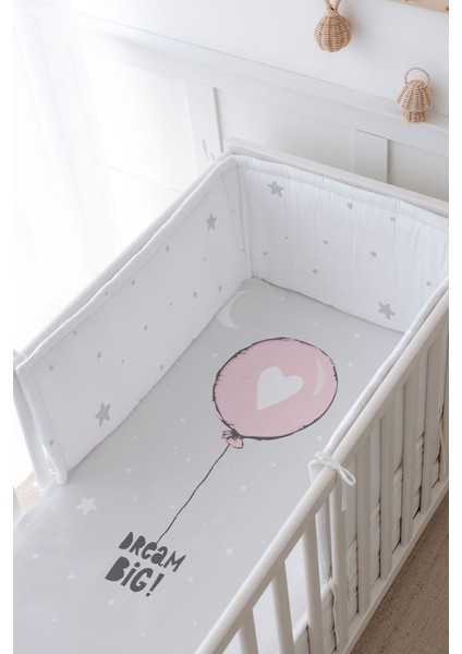 Bebek Başucu Koruyucu ve Baskılı Çarşaflı Uyku Seti - Pure Baby Serisi - Pembe Kalpli Balon modelleri