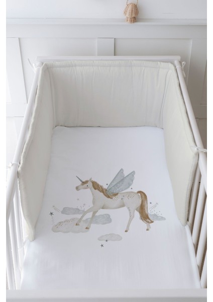 Bebek Başucu Koruyucu ve Baskılı Çarşaflı Uyku Seti - Royal Serisi - Flying Unicorn