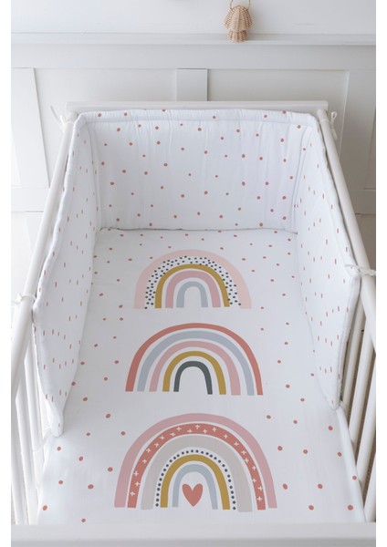 Bebek Başucu Koruyucu ve Baskılı Çarşaflı Uyku Seti - Iconic Serisi - Üçlü Pembe Gökkuşakları