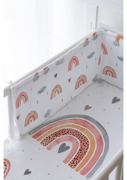Bebek Başucu Koruyucu ve Baskılı Çarşaflı Uyku Seti - Iconic Serisi - Somon Gökkuşağı fiyatları