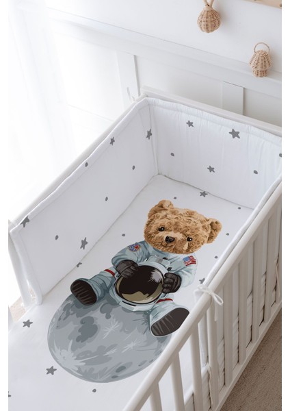 Bebek Başucu Koruyucu ve Baskılı Çarşaflı Uyku Seti - Iconic Serisi - Astronot Ayıcık modelleri