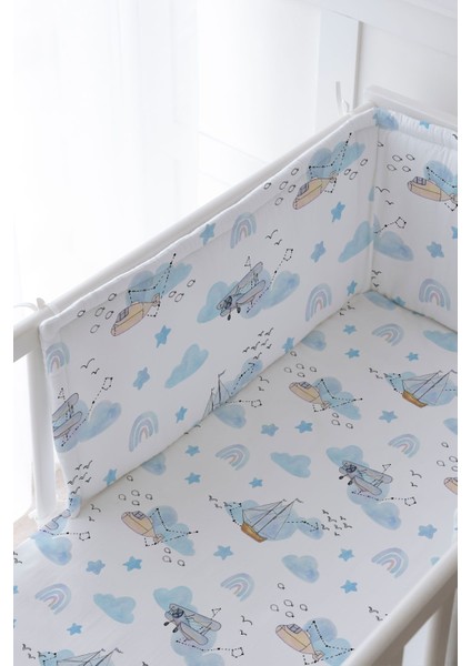 Bebek Başucu Koruyucu ve Baskılı Çarşaflı Uyku Seti - Iconic Serisi - Mavi Hava Balonlu Gökkuşağı fiyatları