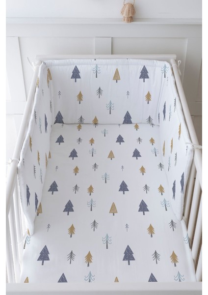 Bebek Başucu Koruyucu ve Baskılı Çarşaflı Uyku Seti - Iconic Serisi - Yılbaşı Ağaçları