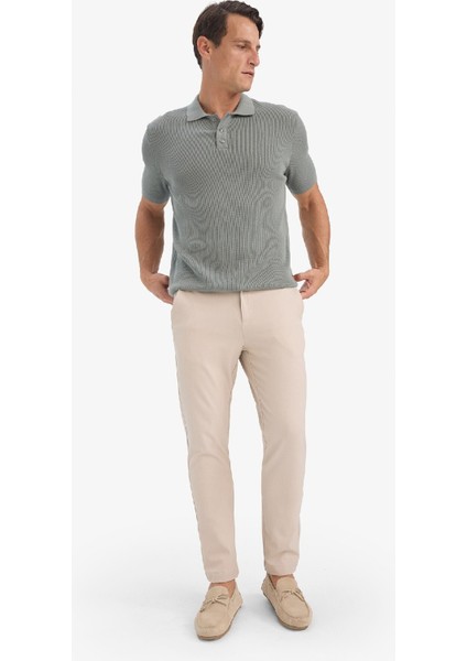 Tailored Fit Normal Kesim Düz Paça Her Yöne Esneyen Yazlık Kumaş Pantolon C7508AX25SP