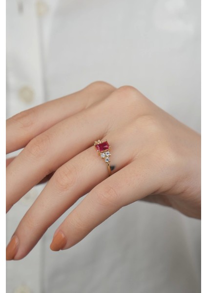 14 Ayar Altın Kırmızı Taşlı Yüzük 878