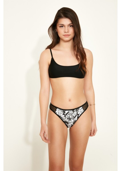 Bitişik Üçgen Bikini Takım 3112 Siyah/beyaz fiyatları