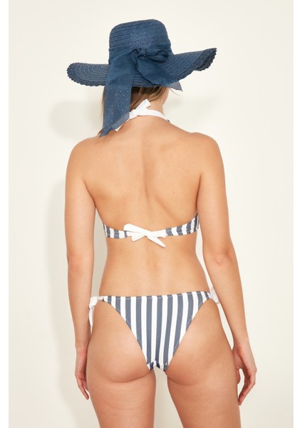 Kadın Kelly Boyundan Bağlı Üçgen Bikini Takım 00251 Beyaz fırsatları