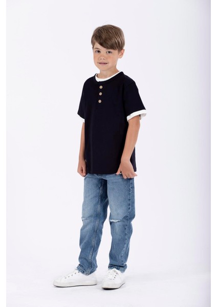 Patlı Dugmelı Basıc Beyaz Lacivert Renk Erkek Cocuk Tshırt indirimleri