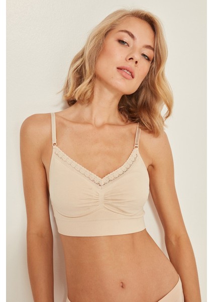 Dikişsiz Agraflı Toparlayıcı Sütyen Kadınlar İçin Nefes Alabilir Ten Renk 88% Polyamid indirimleri