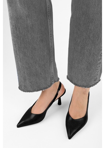 Kadın Alora Siyah Cilt Stiletto
