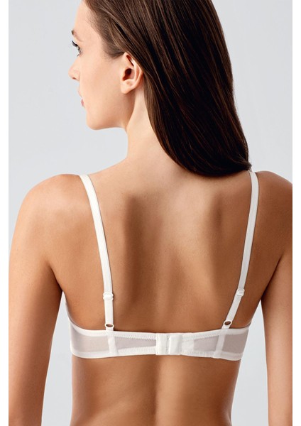 Dolgusuz Dantel Detaylı Sütyen C18360 Ekru fırsatları