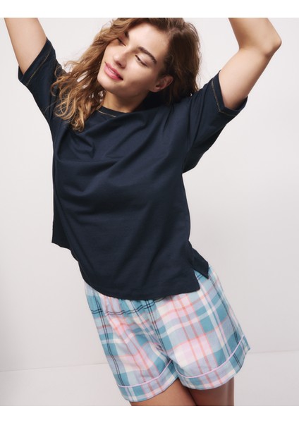 Saf Pamuklu Kareli Kısa Pijama Takımı modelleri