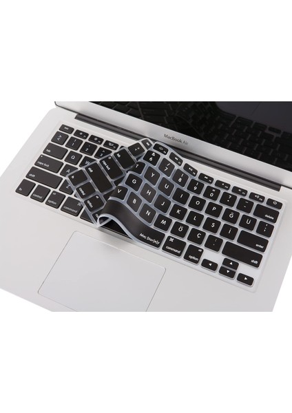 Macbook Klavye Air Pro Koruyucu (Us To Tr) (Eski Usb'li Model 2008-2017) ile Uyumlu Siyah