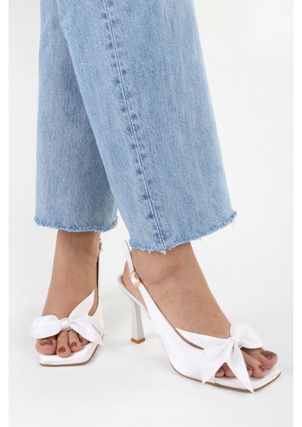 Kadın Lily Sedef Saten Fiyonk Detaylı Topuklu Ayakkabı fiyatları