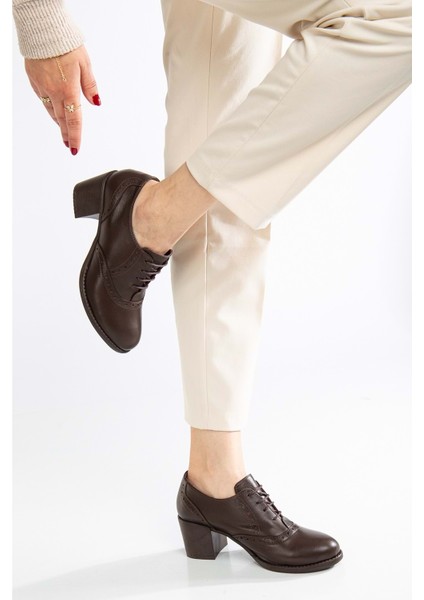 Kadın Deri Bağcıklı Klasik Topuklu Ayakkabı Klasik Kadın Ayakkabı Siyah 38 fiyatları