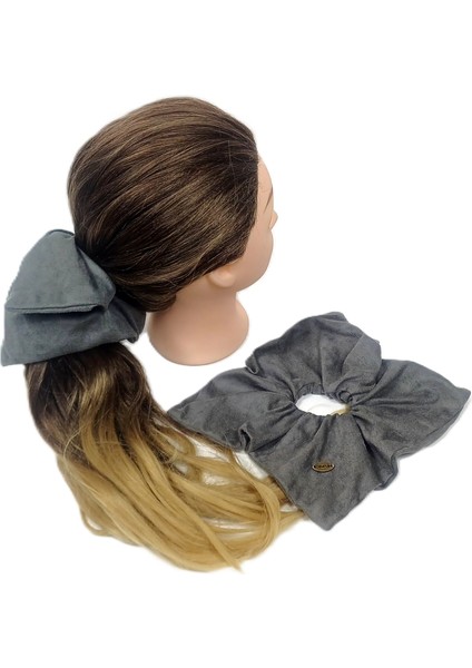 Ince Süet Kumaş Büyük Boy Scrunchie – Yumuşak Doku Saç Tokası