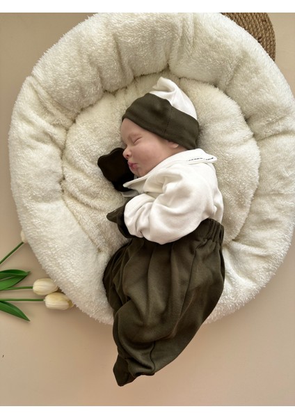 Haki Hastane Çıkışı Set (Body, Pantolon, Bere, Eldiven)