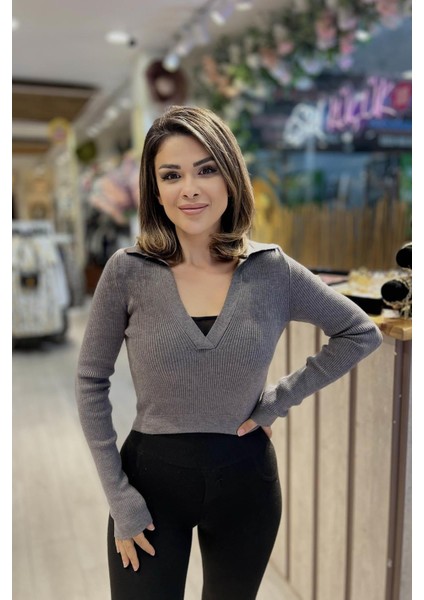 Patlı Polo Yaka Triko Gri
