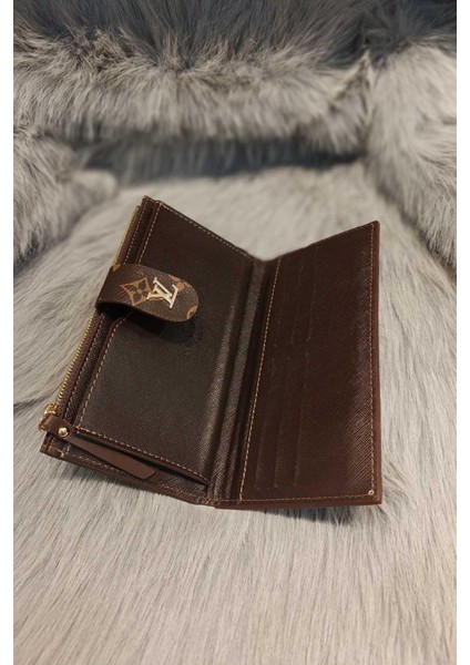 Önü Tokalı Tek Fermuar Cüzdan Kahverengi