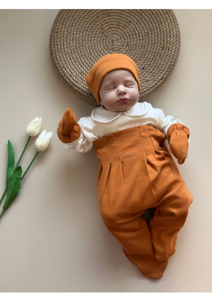 Tarçın Hastane Çıkışı Set (Body, Pantolon, Bere, Eldiven)