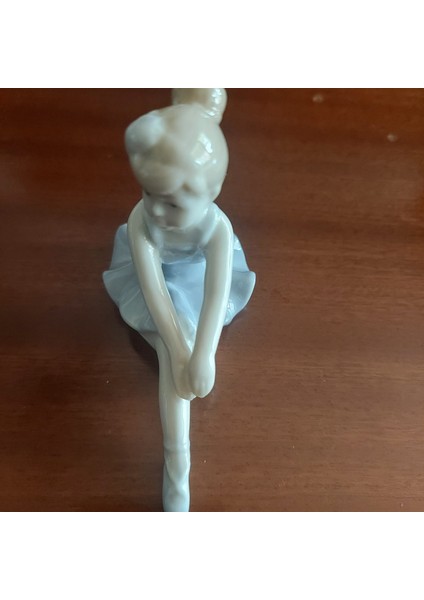 Yükseklik 7 cm Genişlik 10 cm Gürcistan Porselen Balerin 1 Adet fiyatları
