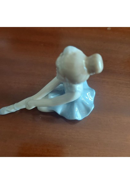 Yükseklik 7 cm Genişlik 10 cm Gürcistan Porselen Balerin 1 Adet modelleri