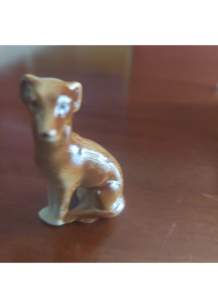 Yükseklik 6cm Genişlik 3cm Gürcistan Porselen Köpek 1 Adet
