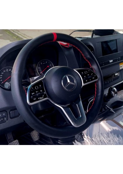 Dikişli Direksiyon Kılıfı Siyah Deri Kırmızı Yüzük Kırmızı Dikişli Mercedes Sprinter 2025 Için