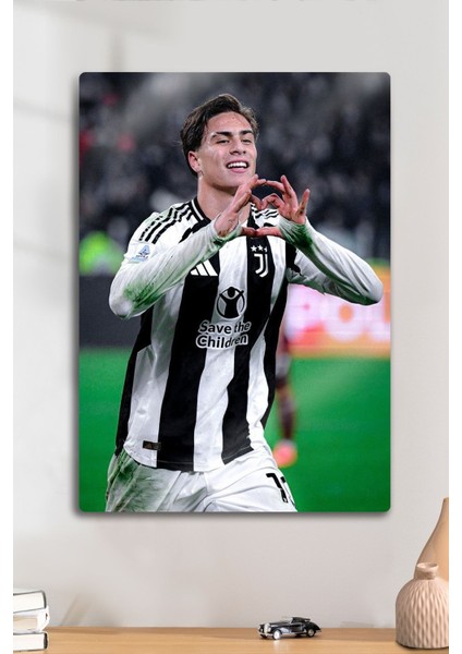 Metal Baskı, Kenan Yıldız Juventus, Kalp - Parlak Dekoratif Sporcu Duvar Tablosu