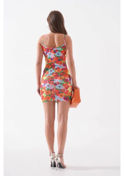 Kadın Ince Askılı Canlı Çiçek Desenli Slim Fit Mini Yazlık Elbise fiyatları