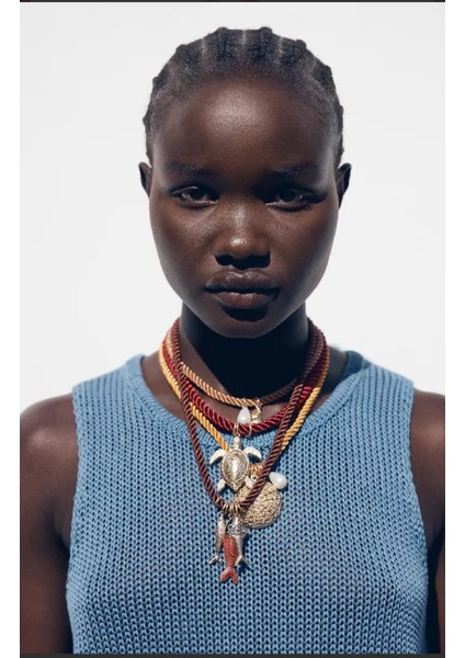Marka Model Charm Kolye