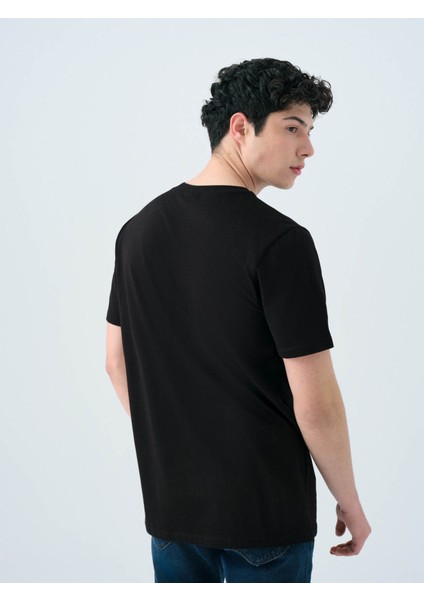 Regular Fit Siyah Erkek T-Shirt LF2038459 modelleri