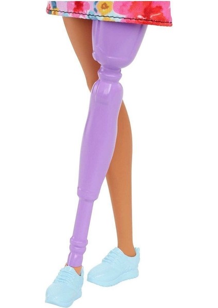 HBV21 Barbie Fashionistas Tek Omuz Elbiseli, Protez Bacaklı 1 Adet