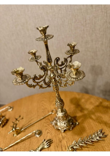 Luxury Esterhomedecor 5 Kollu Pirinç Döküm Şamdan 1 Adet