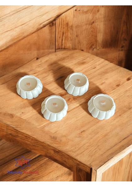 Luxury Dekoratif 4'lü Beton Mini Bal Kabağı Görünümlü Mumluk Ahşap Fitilli 5X4CM 1 Adet fırsatları