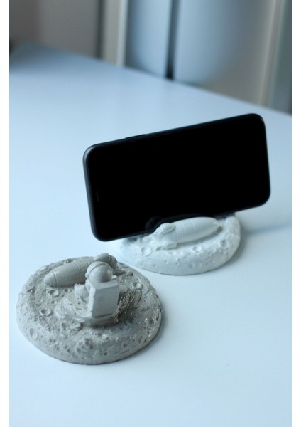 Luxury Beton Masaüstü Astronot Telefon Tutacağı 1 Adet modelleri