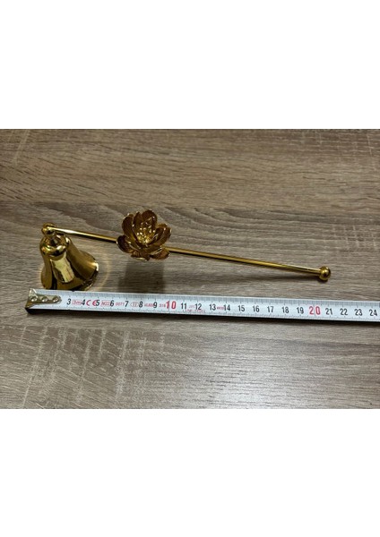 Luxury Nilüfer Çiçekli Mum Söndürücü-Gold 1 Adet