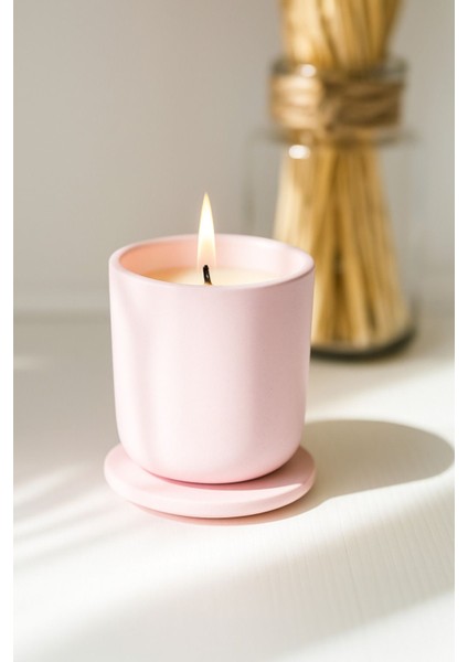 Luxury Pembe Beton Bardakta Vanilya Kokulu Mum %100 Soya Wax, Hediyelik Mum 1 Adet