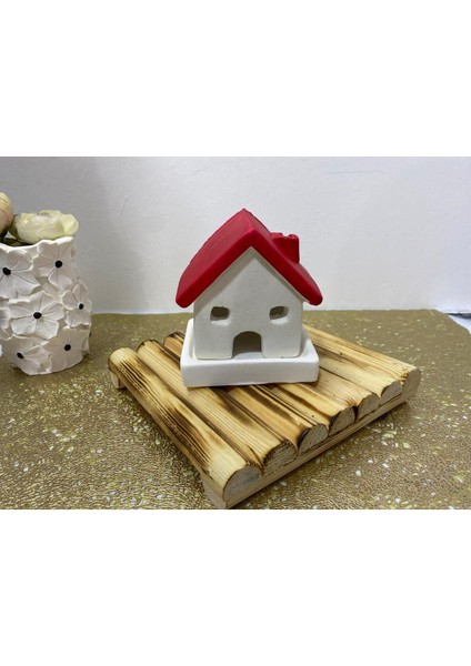 Luxury Kırmızı Çatılı Ev Mumluk (Tealight Mum Hediyeli ) 1 Adet