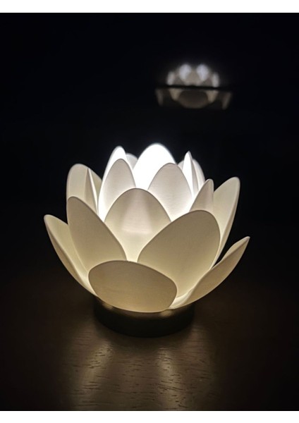 Luxury Lotus Tasarımlı Dekoratif Mumluk – 3D Baskı Modern Ev Aksesuarı | Şık ve Estetik Pla Mumluk 1 Adet