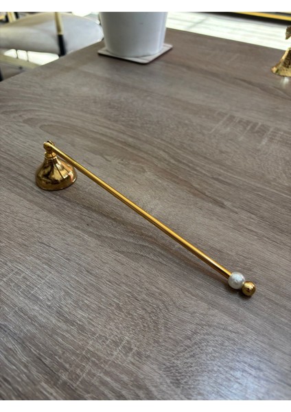 Luxury Inci Sever Sade Mum Söndürücü-Gold 1 Adet