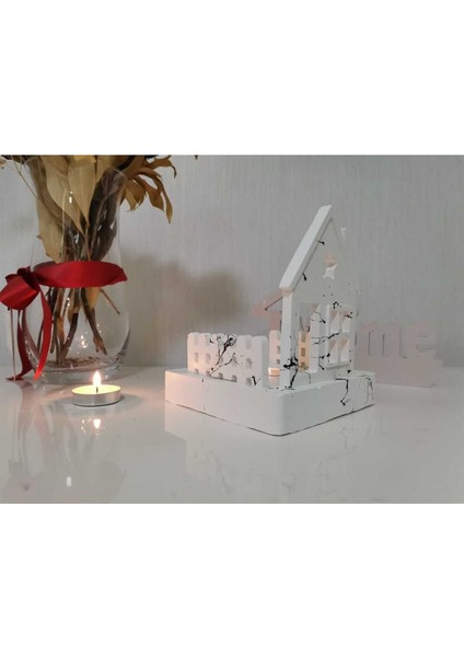 Luxury Dört Parçalı Ev Şeklinde Mumluk - Mum Kabı -10,8X10,8X13,1CM Masaüstü Hediyelik Dekoratif Süs Eşyası 1 Adet