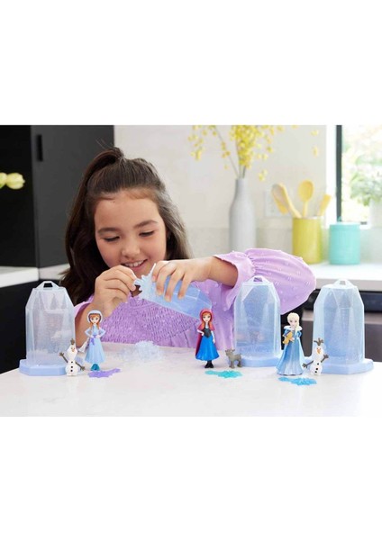 Luxury Disney Karlar Ükesi Snow Reveal Renk Değiştiren Prenses Bebekler Sürpriz Paket HRN77 1 Adet