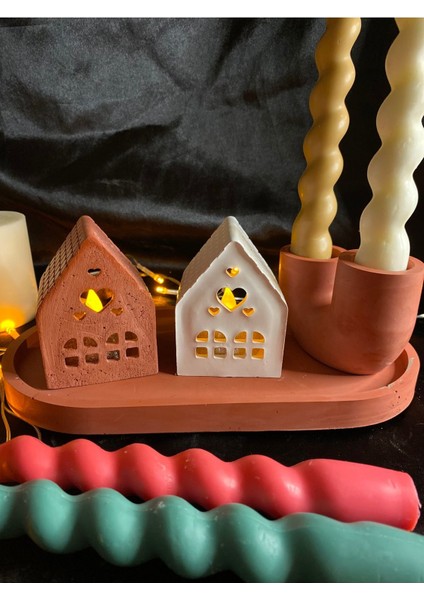 Luxury Yılbaşı ve Iskandinav Temalı Hediye Seti (Geyik,şamdan,mum,ev,tabak) 1 Adet